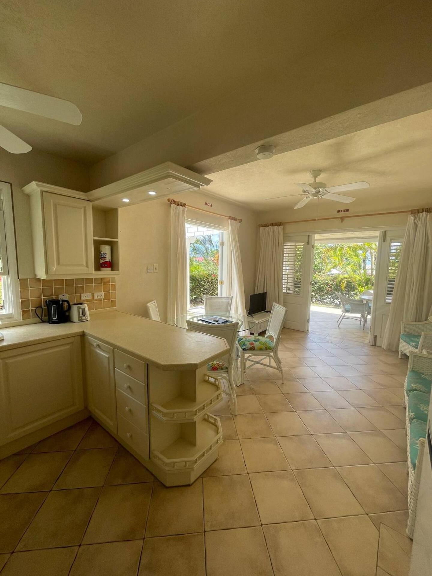 סנט פיטר Kings Beach Village מראה חיצוני תמונה
